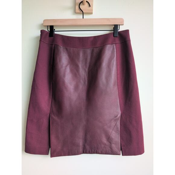 Banana Republic Lambs Leather Skirt in Burgundy size 8 - Picture 2 of 4